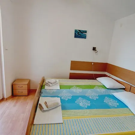 Apartment Holiday Apartment Pula