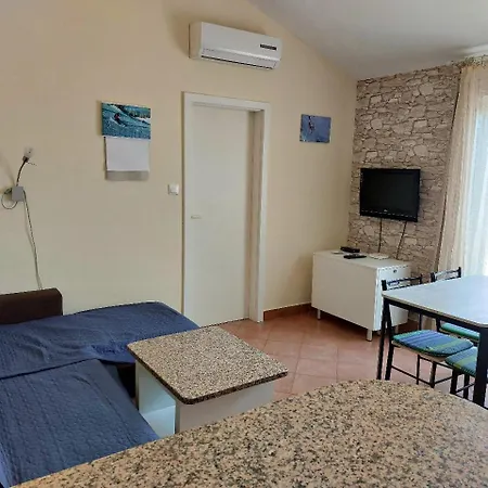 Holiday Apartment *